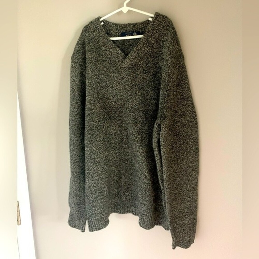 Vintage J. Crew Women's Mens Sweater 100% Lambswool Small Upside down tag